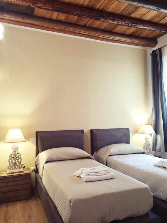 Wallace Luxury Home Verona Bagian luar foto