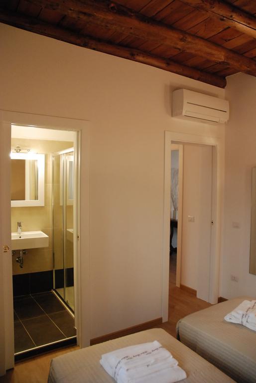 Wallace Luxury Home Verona Bagian luar foto